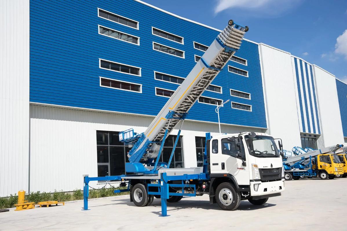 三乡镇小型云梯车上料车租赁多少钱