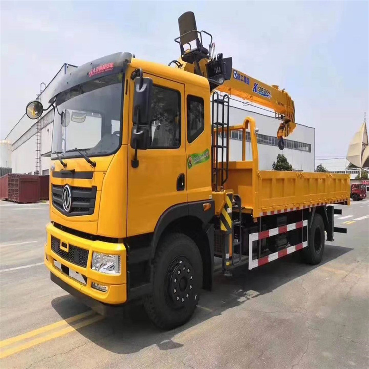 三乡镇附近找一辆随车吊出租