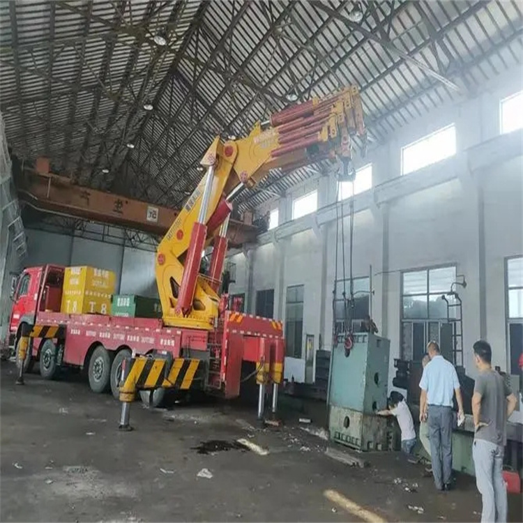 三乡镇速查！附近自卸吊车租赁电话及租赁全攻略