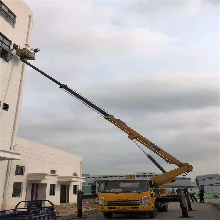 三乡镇附近高空车出租|市政施工/设备安装专用|随叫随到|亿立达设备租赁